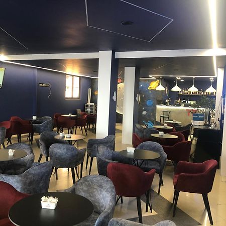 Vila Al2 Dıraç Dış mekan fotoğraf